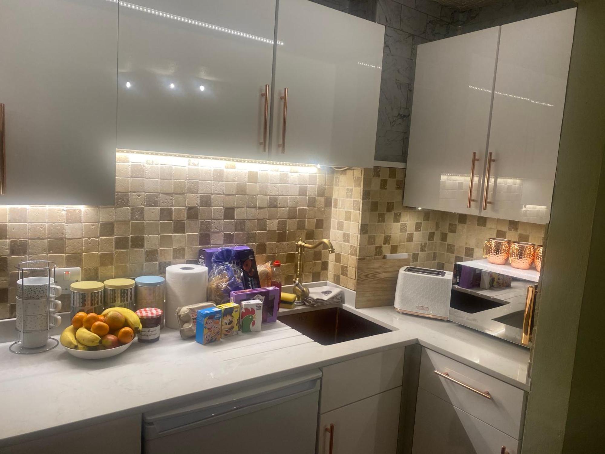 Quiet Lower Floor 2 Bed City Apartment With Private Patio Garden Bath Exterior foto