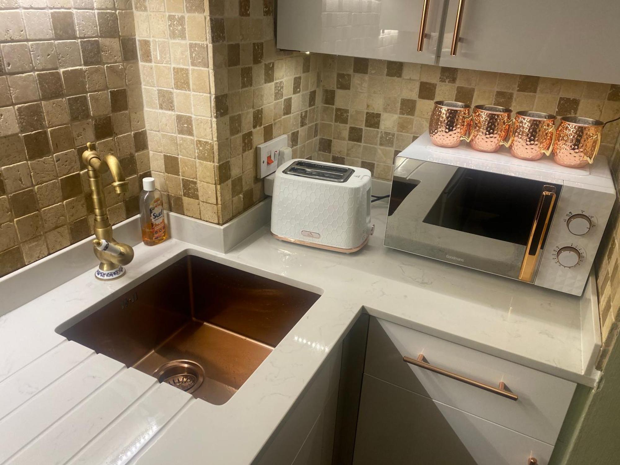 Quiet Lower Floor 2 Bed City Apartment With Private Patio Garden Bath Exterior foto